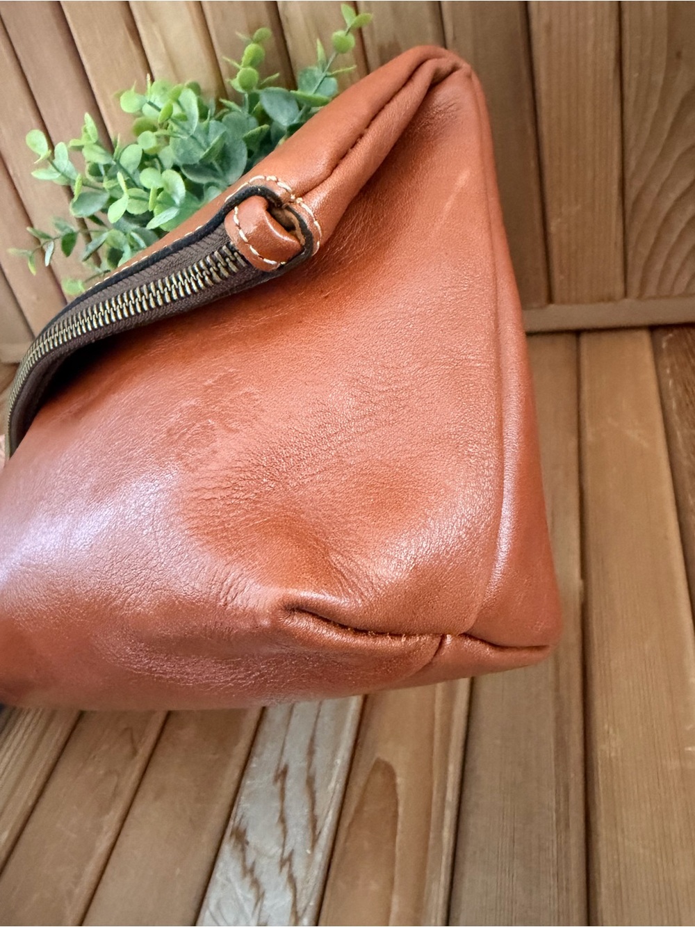 Patricia Nash Leather 'Valerie' Clutch Wristlet in Cognac Brown - Picture 5 of 12
